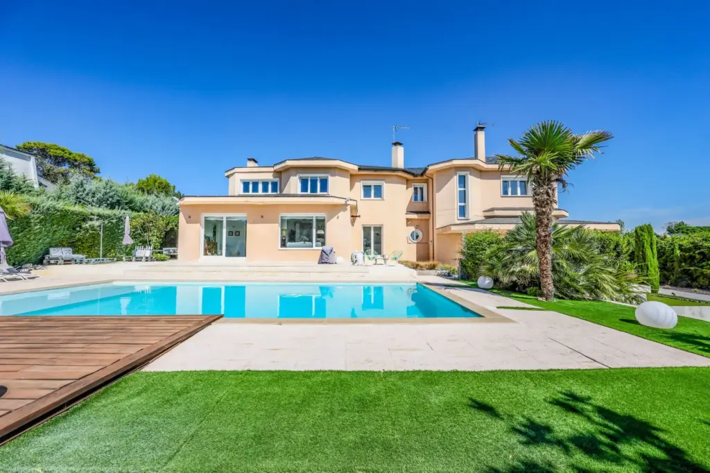 inmobiliaria nueva sierra